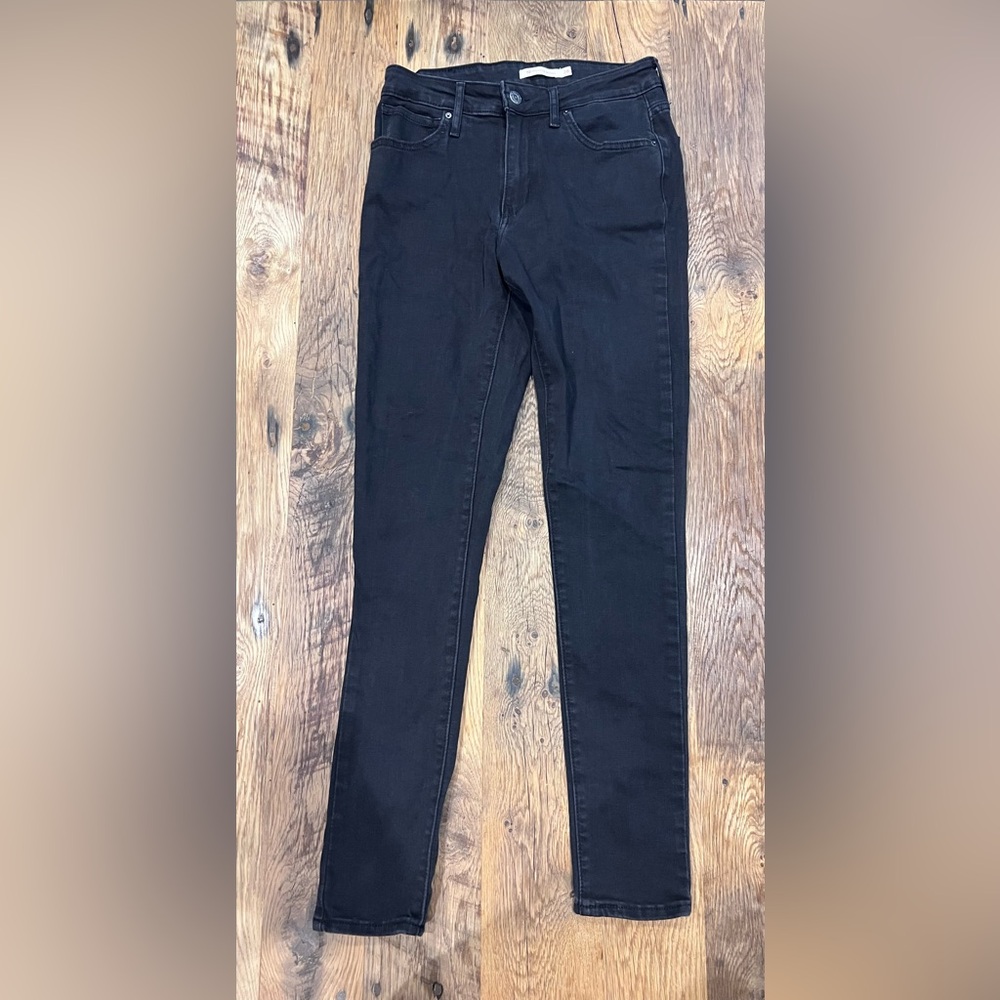 Levi's Women's Dark Black High Rise Skinny Jeans